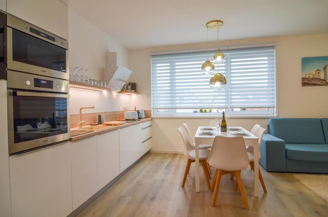 Apartman Astrid 4 Mikulov Luaran gambar
